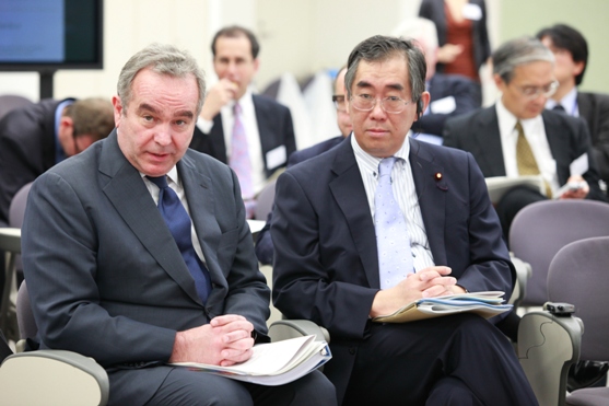Assistant US Secretary of State Kurt Campbell and former Japanese Foreign Minister Takeaki Matsumoto made a guest appearance at the Trilateral Forum Tokyo.