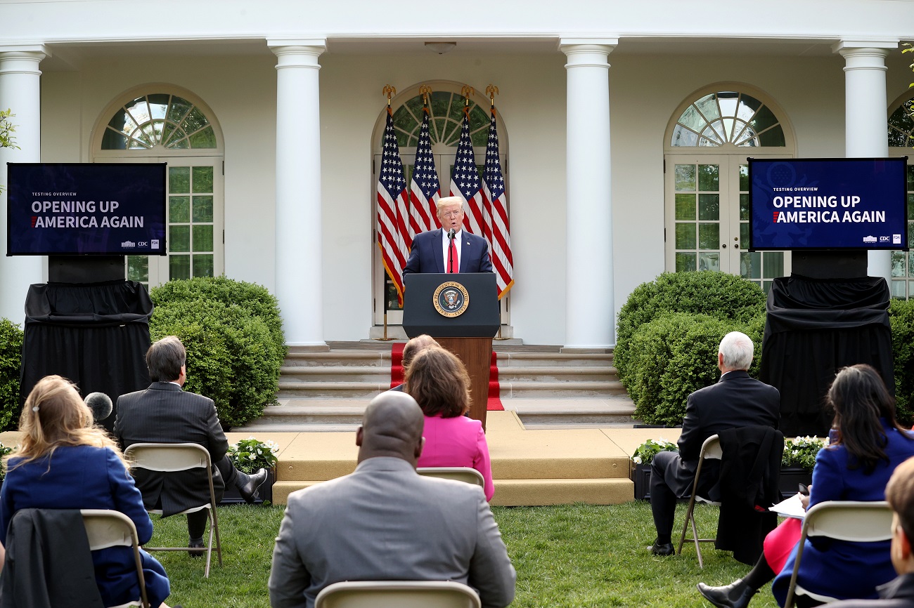 「戦時大統領」としてのトランプ(1):レトリックと旗下集結効果