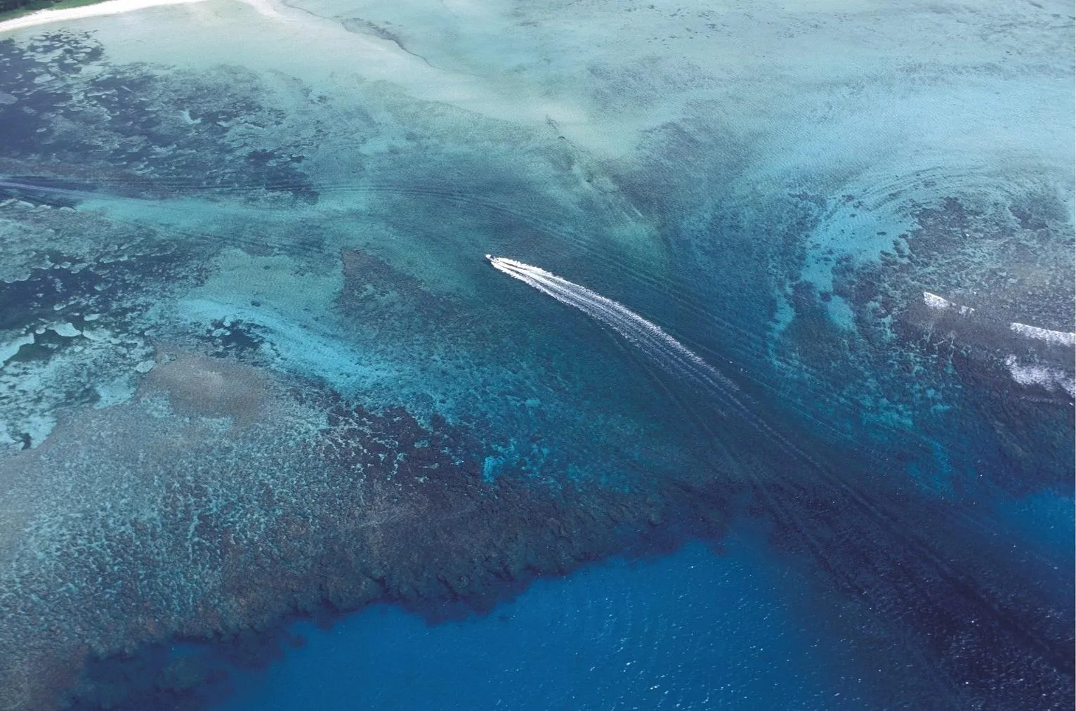 新たな米中対立 太平洋島嶼国 研究活動 東京財団政策研究所 新たな米中対立 太平洋島嶼国 研究活動 東京財団政策研究所